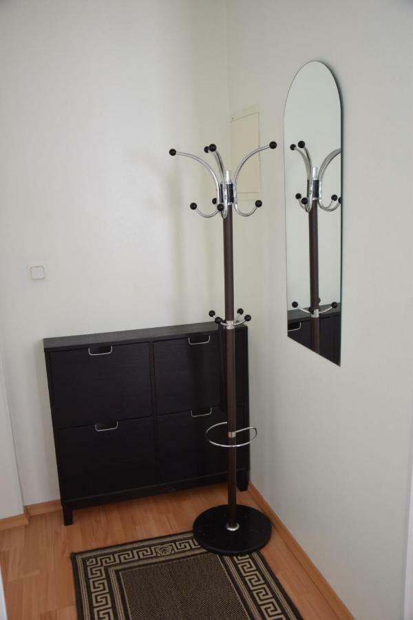Long Holiday Apartment Курессааре Экстерьер фото